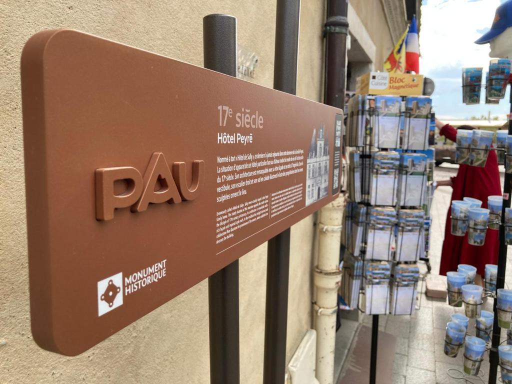 Quartier Historique Et Populaire Du Chateau De Pau Exterior foto